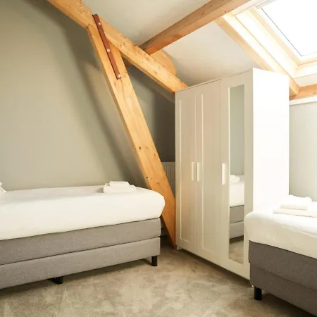 Holiday home Dutchen Erfgoedpark De Hoop *