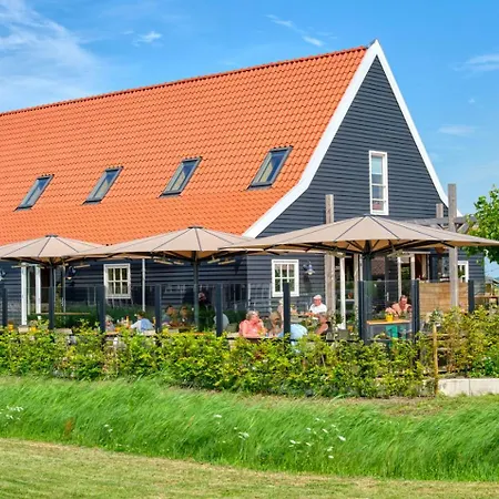 Holiday home Dutchen Erfgoedpark De Hoop *